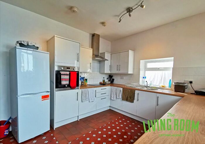 5 Bedroom House To Rent In Allensbank Road, Cardiff, Cathays, CF14