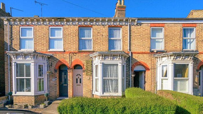 3 Bedroom Terraced House For Sale In Hamilton Road, Alford, LN13