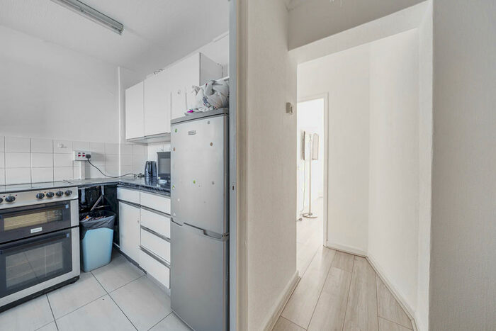 1 Bedroom Apartment To Rent In Fontenoy House, SE11