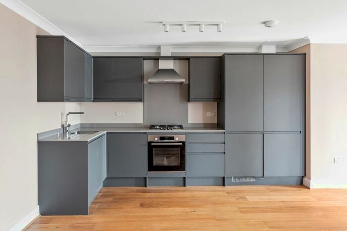 1 Bedroom Flat To Rent In Church Road, Stanmore, HA7