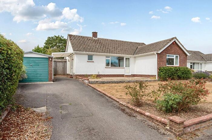 3 Bedroom Detached House For Sale In Churchill Drive, Emsworth, PO10