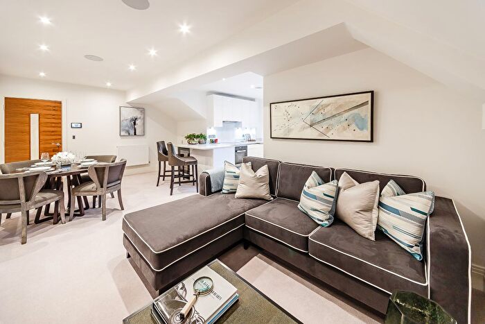 2 Bedroom Flat To Rent In Rainville Road, London, W6