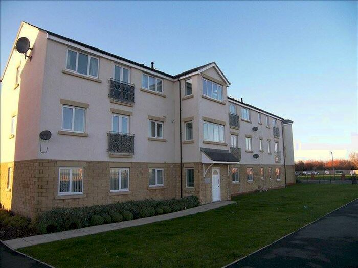 2 Bedroom Flat To Rent In Rotha Court, South Shore, Blyth, Northumberland, NE24