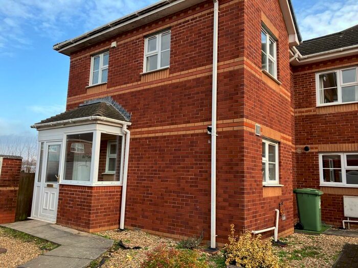 3 Bedroom House To Rent In John Levers Way, St Thomas, EX4