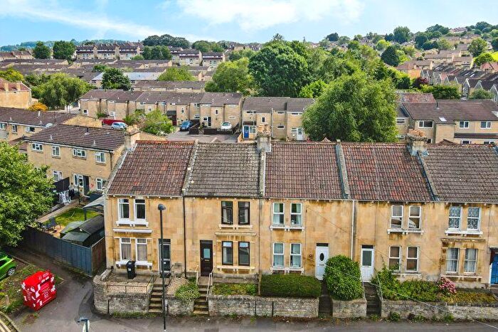 3 Bedroom Terraced House For Sale In High Street, Twerton, Bath, BA2