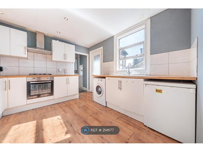 4 Bedroom Semi-Detached House To Rent In Cowley Mill Road, Uxbridge, UB8