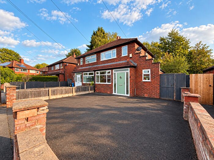 2 Bedroom Semi-detached House For Sale In Ramsey Avenue, Reddish, Stockport, M19
