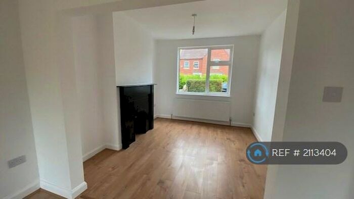 3 Bedroom Semi-Detached House To Rent In Millstone Lane, Syston, Leicester, LE7