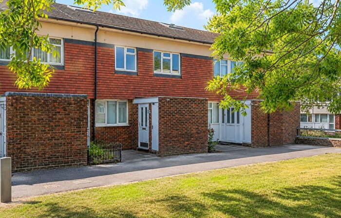 5 Bedroom Terraced House For Sale In Daimler Way, Wallington, SM6
