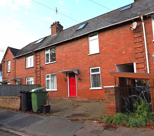 5 Bedroom Terraced House To Rent In Pinces Gardens, St. Thomas, Exeter, EX2