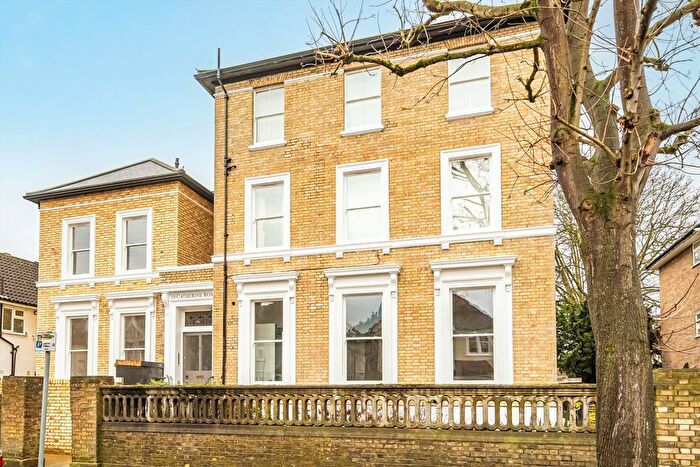1 Bedroom Flat To Rent In Catherine Road, Surbiton, KT6