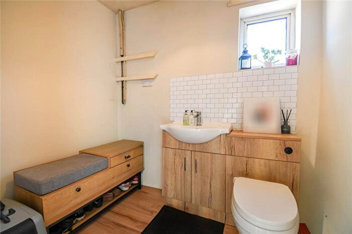 3 Bedroom Terraced House For Sale In Upper Lambourn, Hungerford, Berkshire, RG17