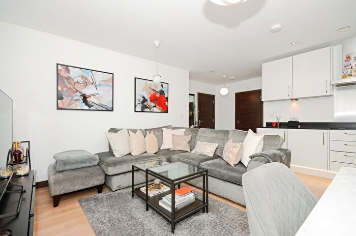 1 Bedroom Flat For Sale In Marri Street, Watford, WD24