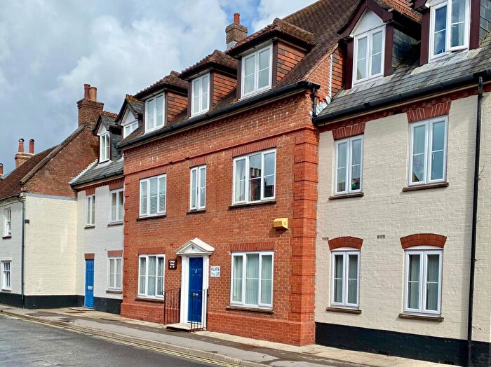 1 Bedroom Retirement Property For Sale In Ringwood Town Centre, BH24
