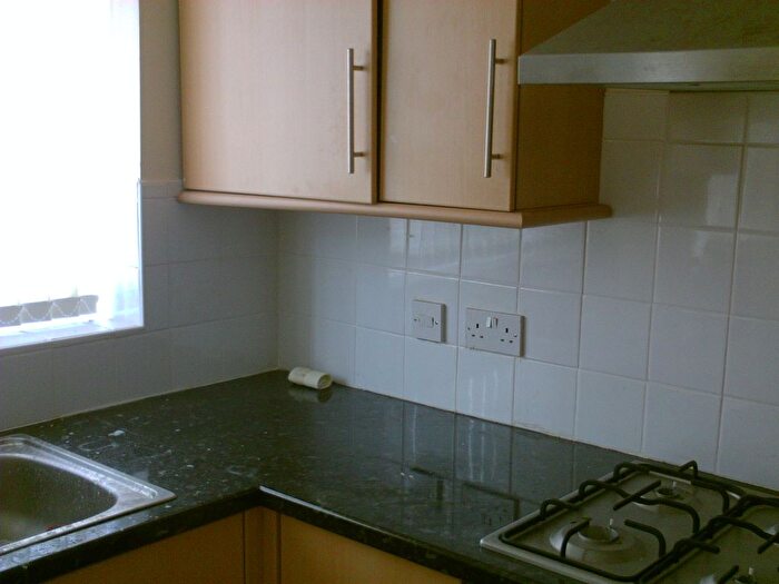 3 Bedroom Town House To Rent In Woolfall Crescent, Huyton, L36