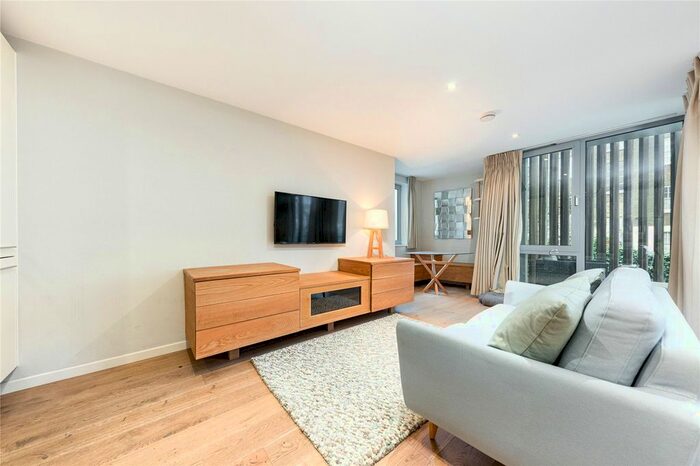 Studio To Rent In Blackthorn Avenue, London, N7