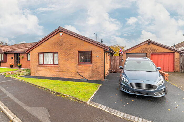 3 Bedroom Detached Bungalow For Sale In Swallow Drive, Bamford, OL11