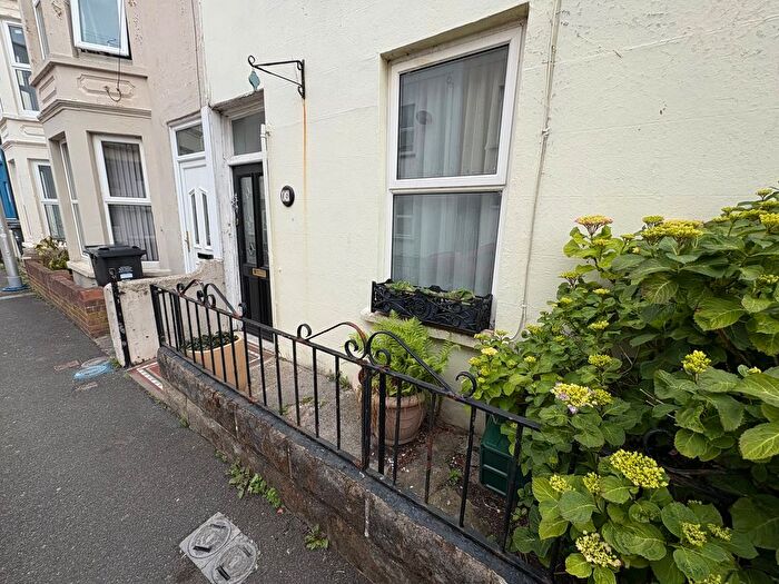 1 Bedroom Flat To Rent In Hopkin Street, Weston Super Mare, BS23