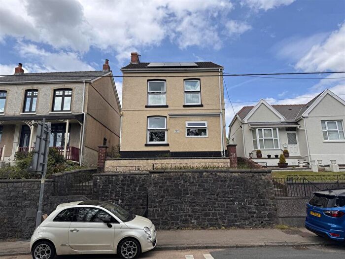 3 Bedroom Detached House For Sale In Cwmgarw Road, Upper Brynamman, Ammanford, SA18