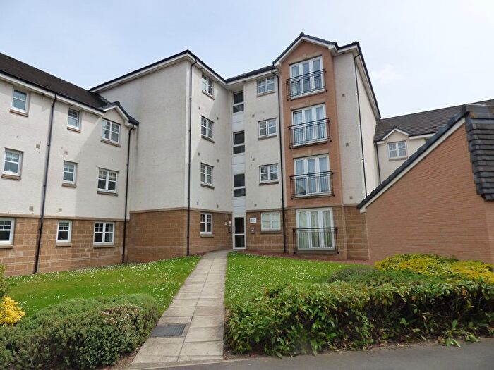 2 Bedroom Flat To Rent In Sun Gardens, Stockton-On-Tees, TS17