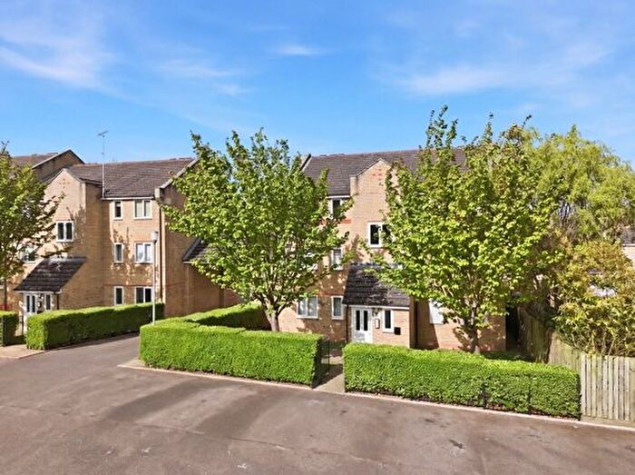 1 Bedroom Flat For Sale In Parkinson Drive, The Village, Chelmsford, CM1
