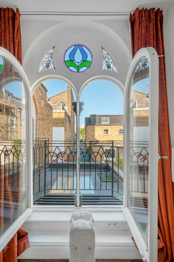 4 Bedroom House To Rent In Barbauld Road, Stoke Newington, N16