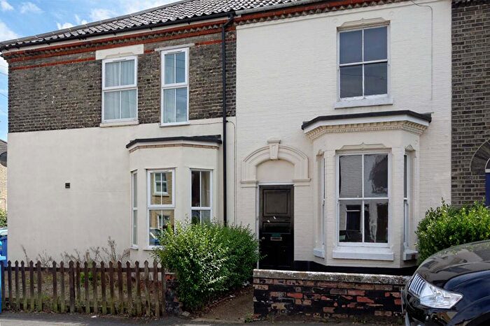 4 Bedroom Terraced House To Rent In Denbigh Road, Norwich, NR2