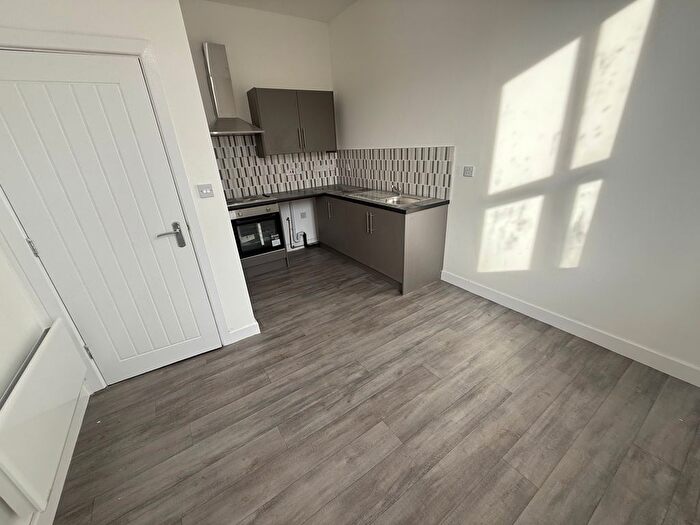 2 Bedroom Flat To Rent In Temple Street, Wolverhampton, WV2
