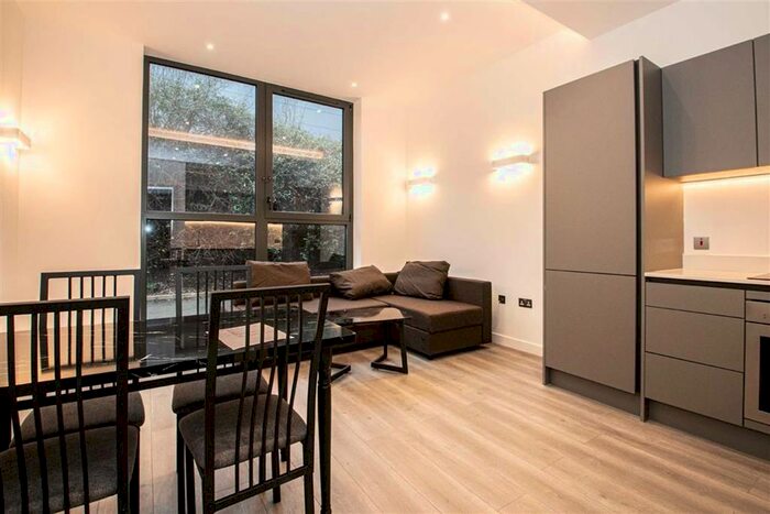 1 Bedroom Flat To Rent In Foxhunter Drive, Linford Wood, Milton Keynes, MK14