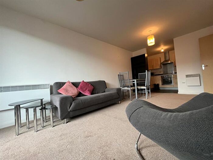 2 Bedroom Apartment To Rent In Skyline, Granville Street, B1