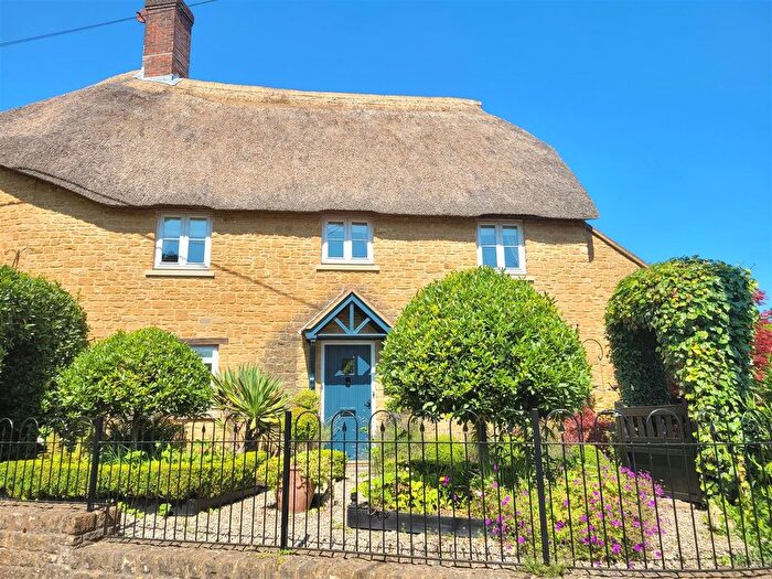 3 Bedroom Semi-Detached House For Sale In St. James Road, Netherbury, Bridport, DT6