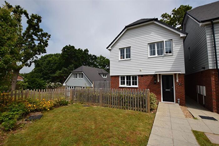 2 Bedroom Detached House To Rent In Oxley Close, St. Leonards-On-Sea, TN38
