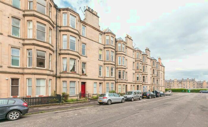 1 Bedroom Flat To Rent In Comely Bank Grove, Edinburgh, EH4