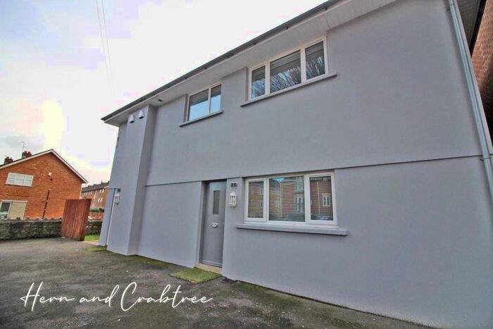 2 Bedroom Flat To Rent In Plasmawr Road, Fairwater, Cardiff CF5