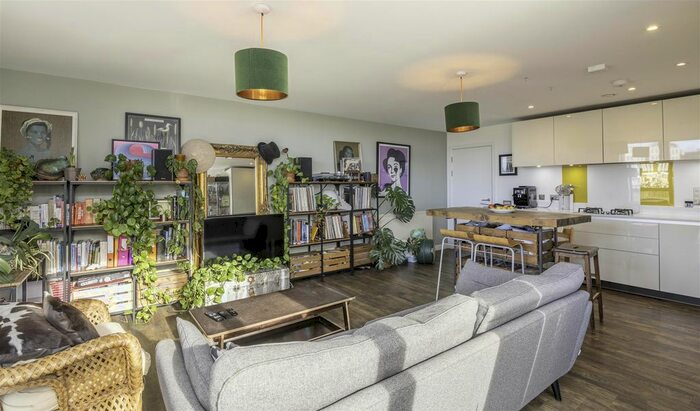 2 Bedroom Flat To Rent In Regiment Hill, Millbrook Park, NW7