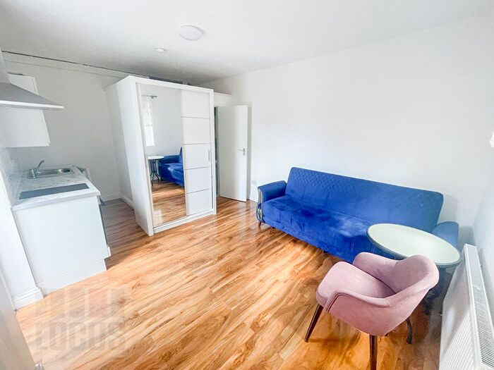 Studio To Rent In The Broadway, Wood Green, N22