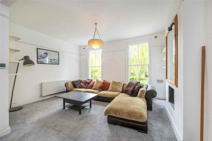 2 Bedroom Flat To Rent In Fleet Road, South End Green, NW3