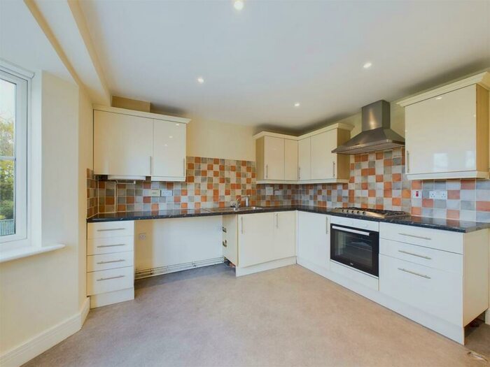 3 Bedroom Terraced House To Rent In Kensey Valley Meadow, Launceston, PL15