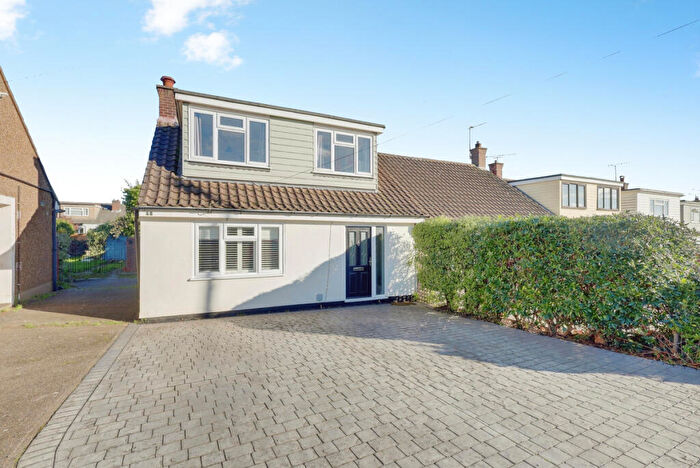 4 Bedroom Semi Detached House For Sale In Alderleys, Benfleet, SS7