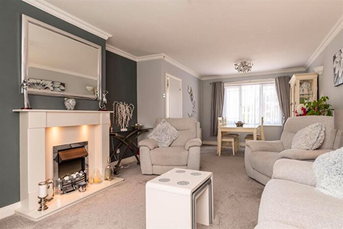 4 Bedroom Detached House For Sale In London Road, Shardlow, Derby, DE72