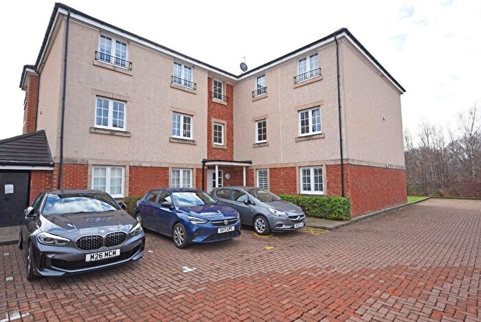 2 Bedroom Flat To Rent In Orissa Drive, Dumbarton, West Dunbartonshire, G82