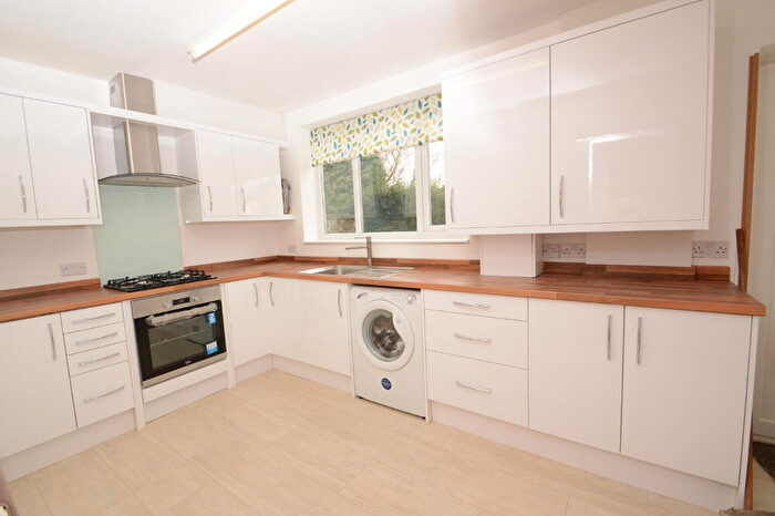 2 Bedroom Terraced House To Rent In Rusholme Grove, Rusholme, Manchester, M14
