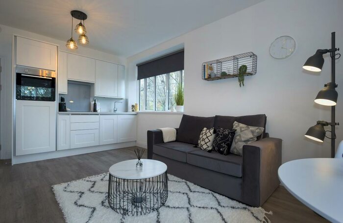 1 Bedroom Flat To Rent In Prince's Place, Brighton, BN1