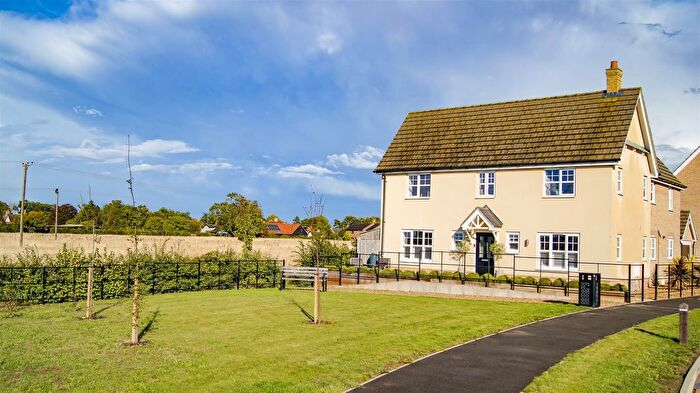 4 Bedroom Detached House For Sale In St. Edmunds Drive, Elmswell, Bury St. Edmunds, IP30