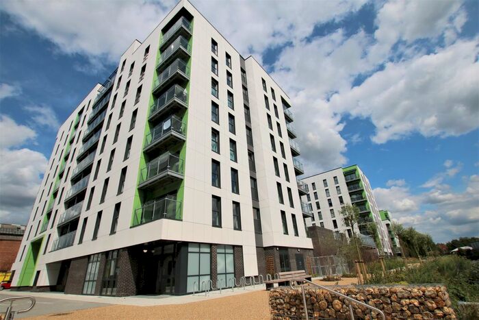 2 Bedroom Flat To Rent In Hathor, Geoffrey Watling Way, Norwich, NR1