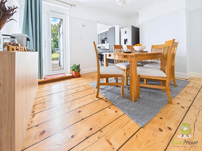 2 Bedroom End Of Terrace House For Sale In Very Close To High Speed Rail To London & Medway Hospital., ME7