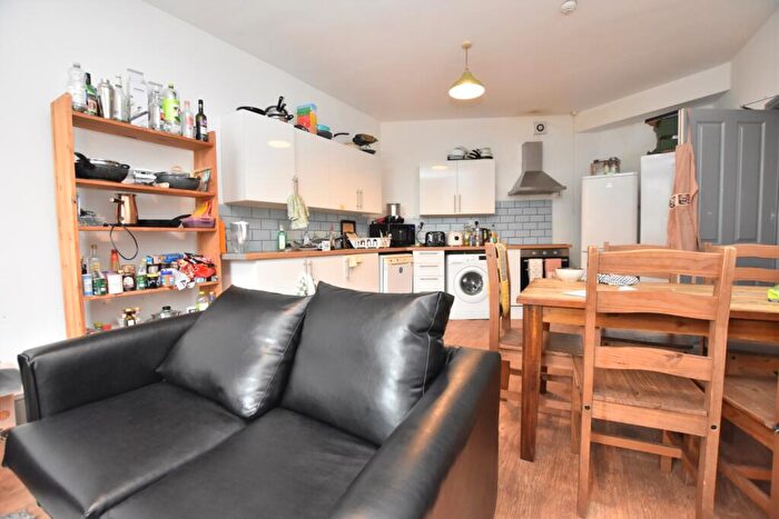 9 Bedroom Terraced House To Rent In Perry Road, Bristol, BS1