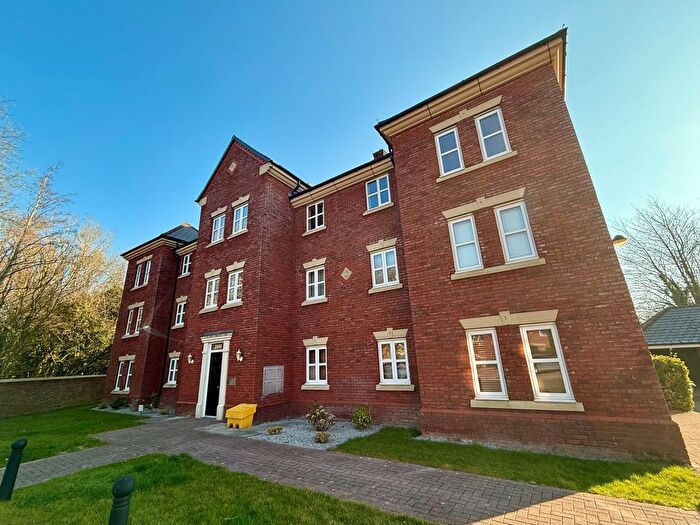 2 Bedroom Flat To Rent In Ladybank Avenue, Fulwood, Preston, PR2