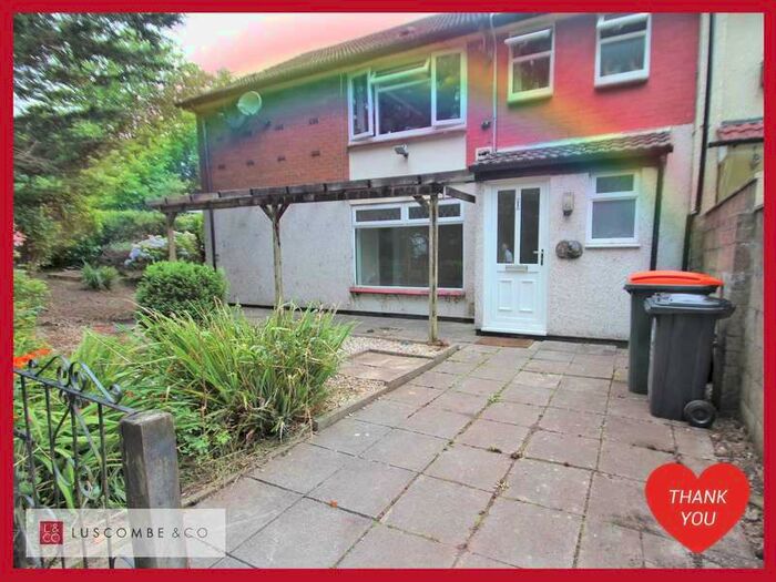 Flats to rent in Bettws, NP20, Newport