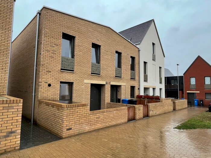 2 Bedroom Property To Rent In Ladysmock Way, Norwich, NR5